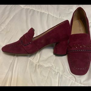 Donald Pliner. Suede. Plum. Never worn! Size 9. Beautiful! chunky heel.